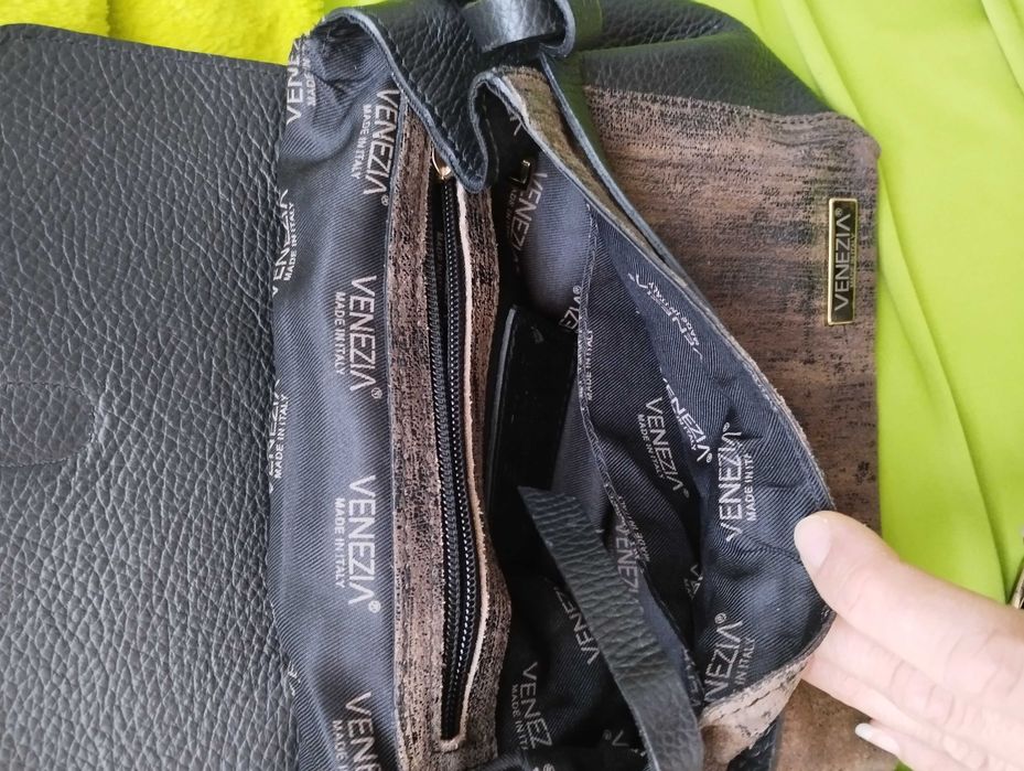 Y not, Picard и Venezia-естествена кожа.