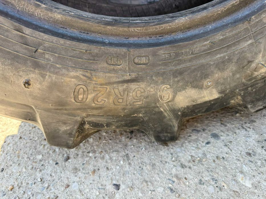Cauciucuri sh 9.5 R20