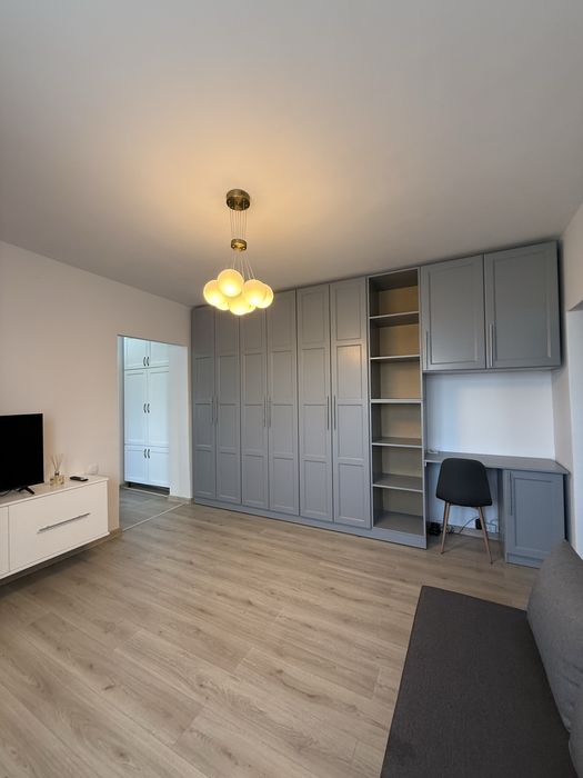 Prima Închiriere - Apartament cu 2 camere și Bucǎtǎrie - 50 mp