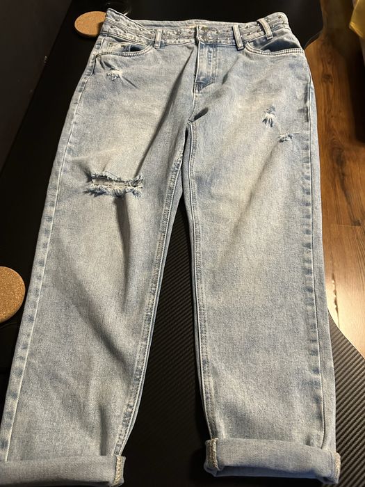 Дамски дънки светло син цвят нови