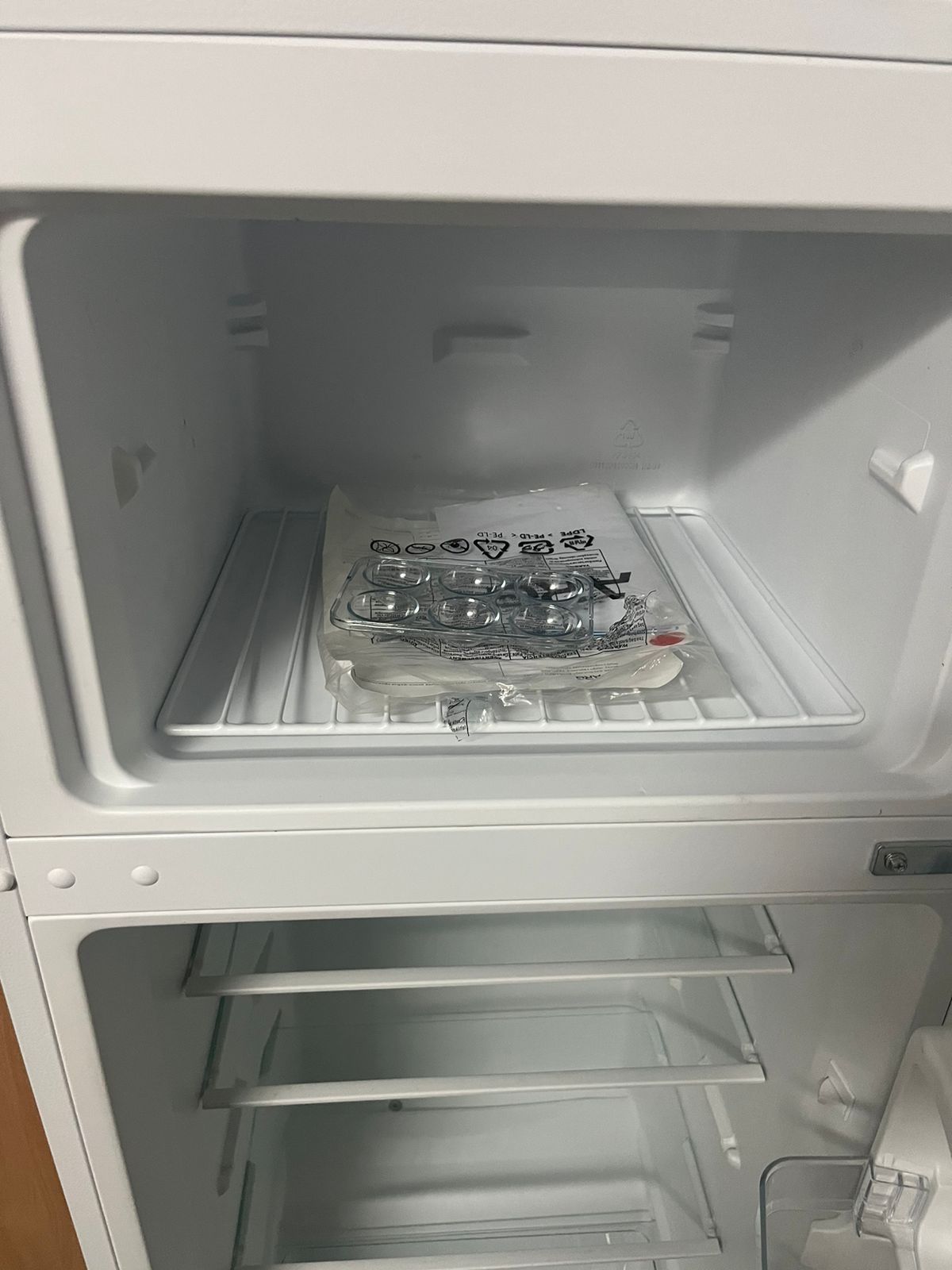 Холодильник в отличном состоянии.  ARG