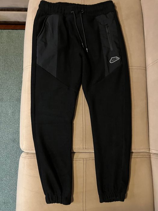 Спортно долнище Nike