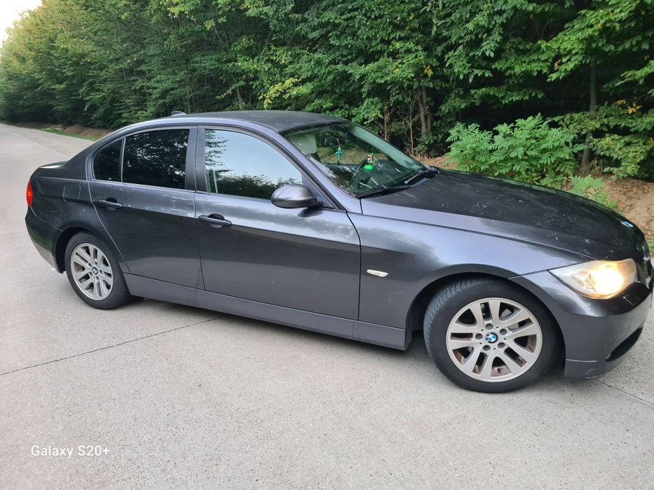 Bmw 318i 2007 143cp