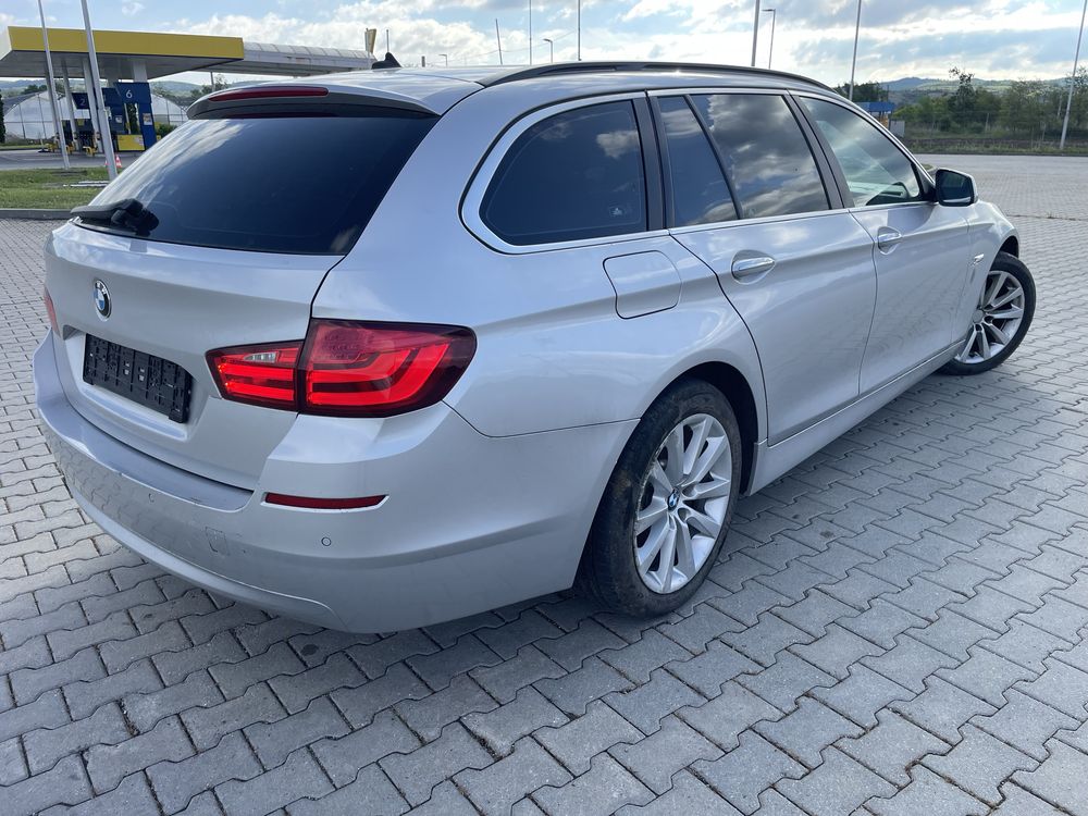 Bmw seria 5 / F 11 - 520d / Automatic