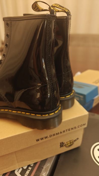 Женские ботинки Dr. Martens 1460 W