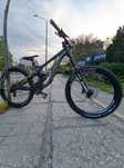 Commencal Supreme DH V3 27.5