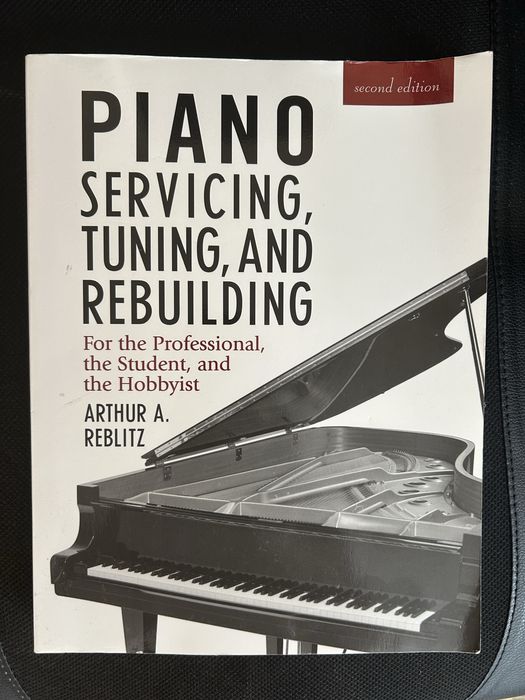 Книга на английски за пиано акордиране, ремонти и реставрация