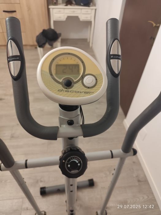 Vând bicicletă eliptica