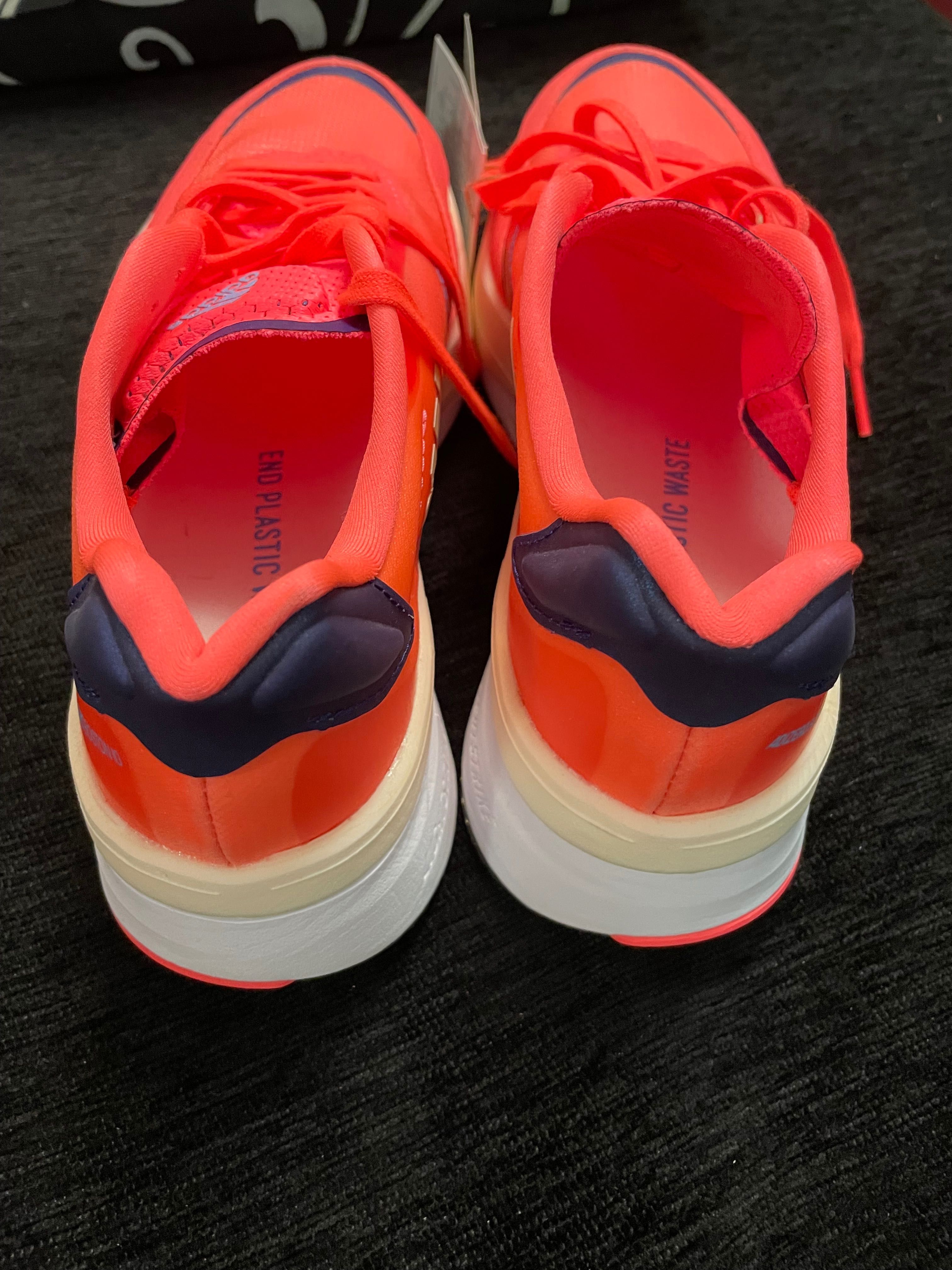 Маратонки Adidas Adizero