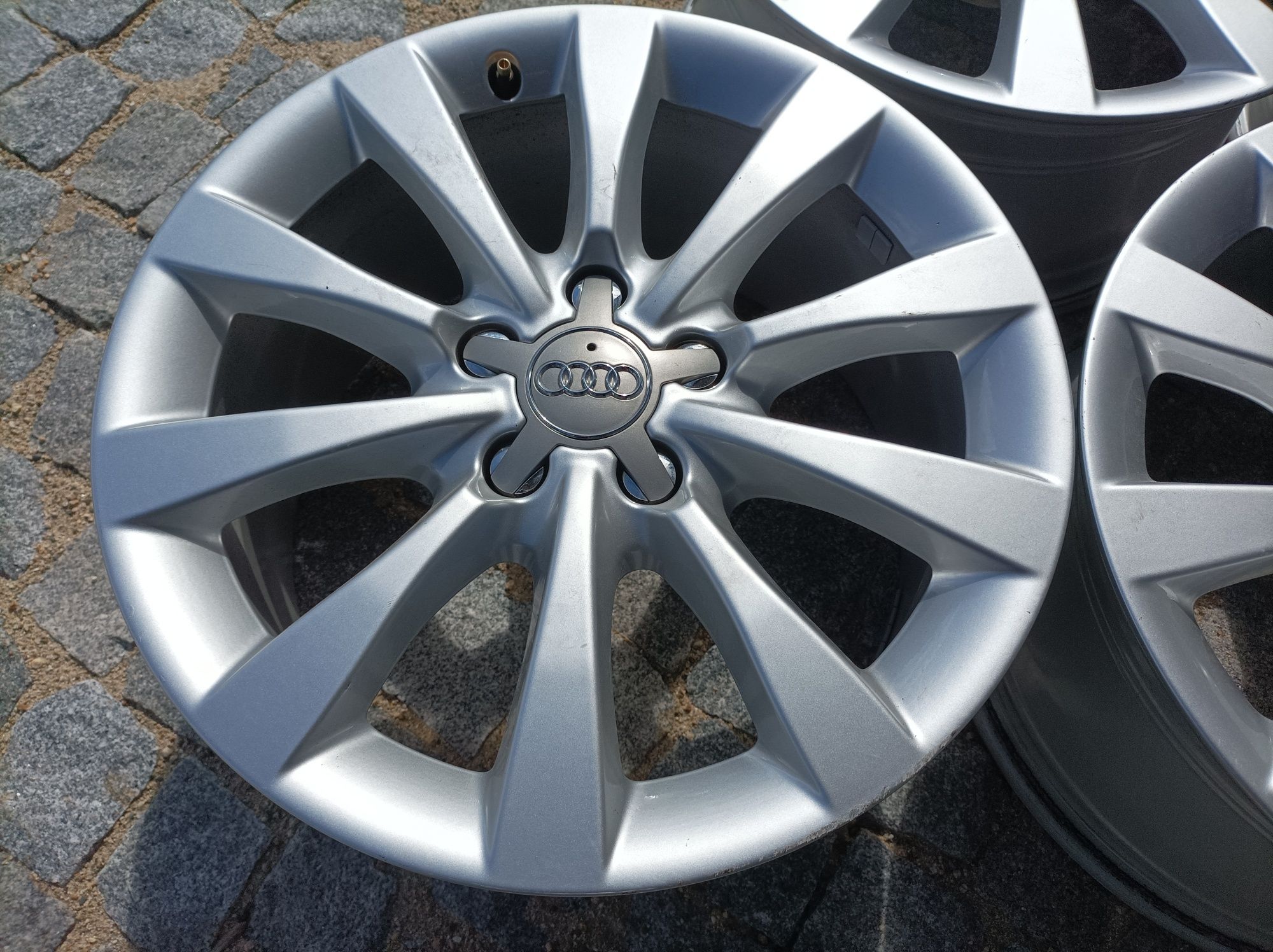 17" оригинални алуминиеви джанти за Ausi A4,A6./Skoda/Vw.