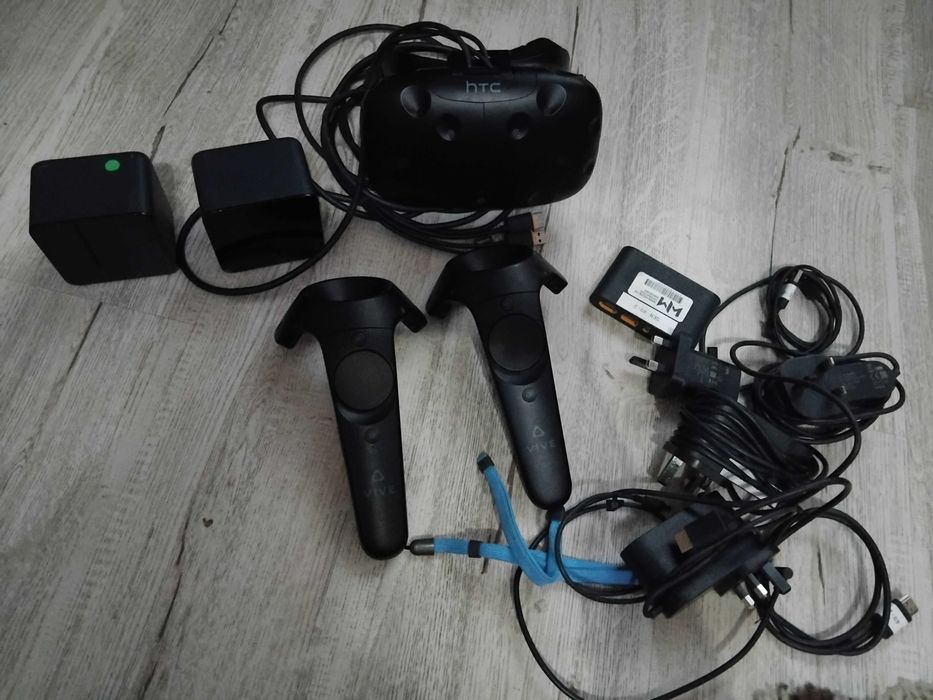 ViveHeadsetul VR HTC.  600lei