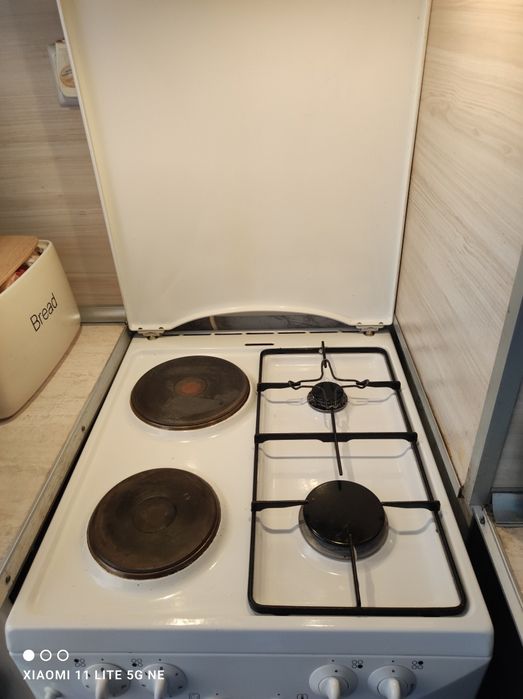 Комбинирана Фурна Gorenje K772W