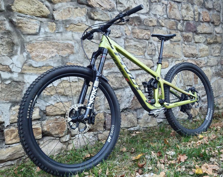 2024 Pivot Switchblade 29" 160/150 Custom