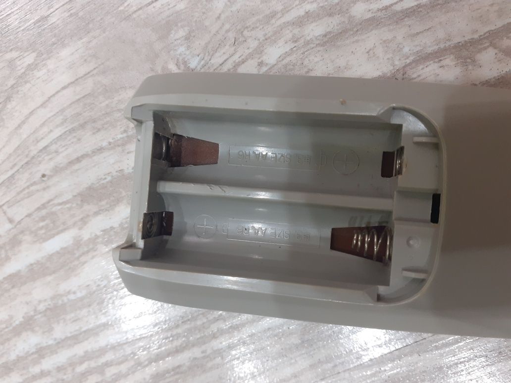 Продавам дистанционно за sony rxd 8  rx88 rx99 rxd9