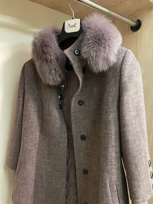 Продается пальто