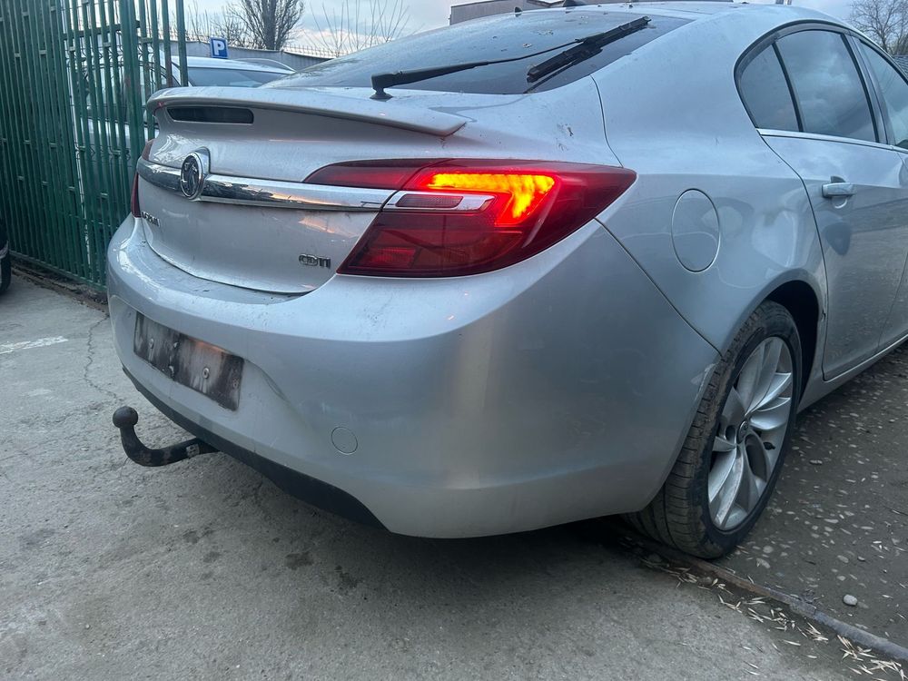 Ușă stânga spate Opel Insignia facelift 2015