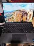 Dell model xsp 13 9310 i7 perfect funcțional se vinde cu încarcator