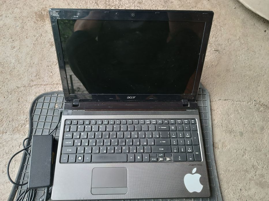 Ноутбук Acer aspire 5560