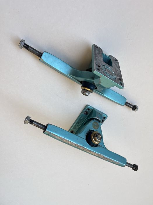 Caliber longboard trucks