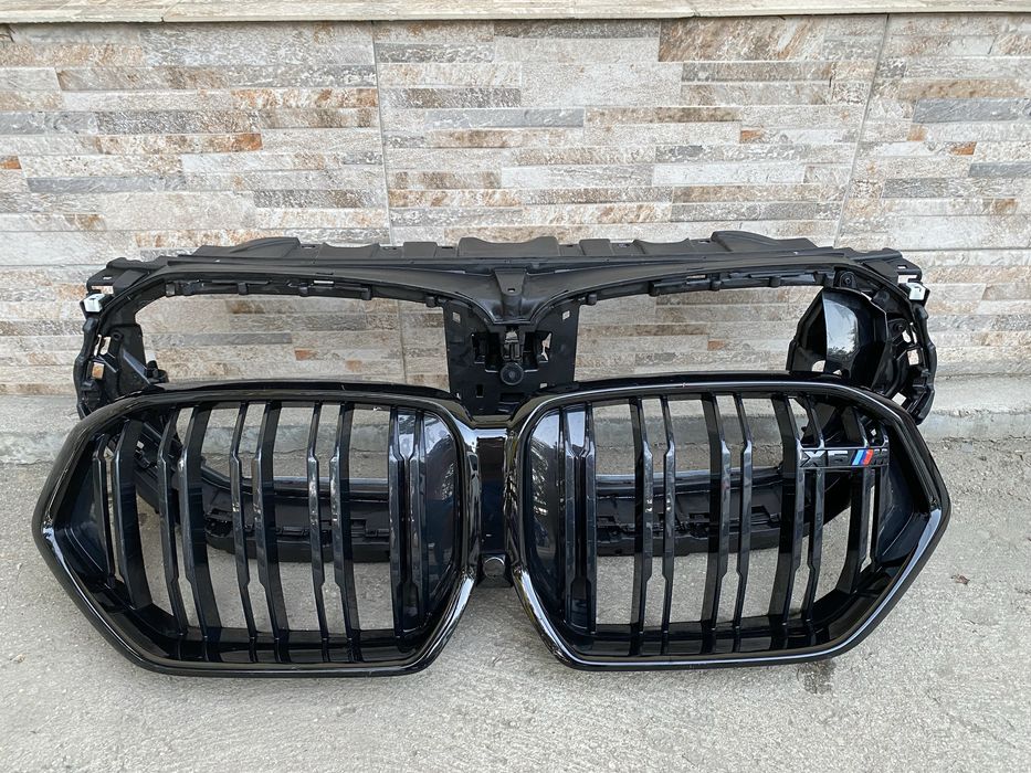 Grila clapete hota aramtura trager bmw g06 m