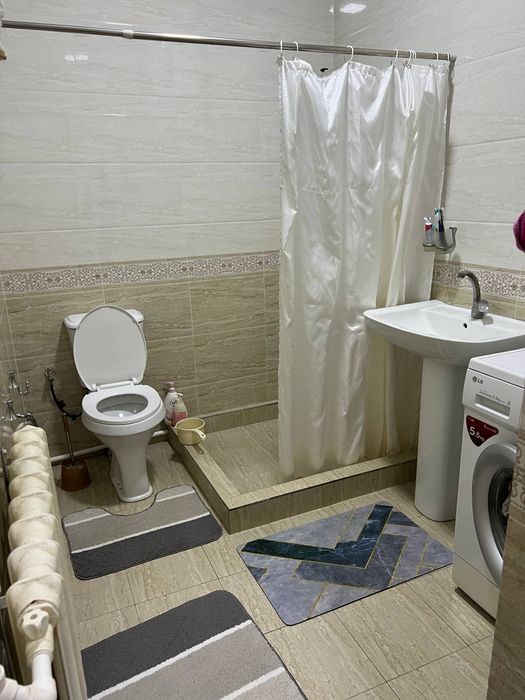 SROCHNA.! !!Keles navoiy 2 sotok 4 xona evro remont srochna sotiladi