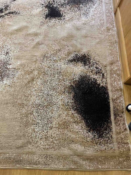 Продавам килим 193см/320см . Производител Сливен