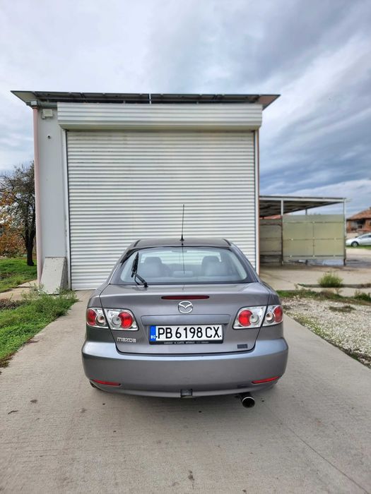 Mazda 6  1.8 Бензин