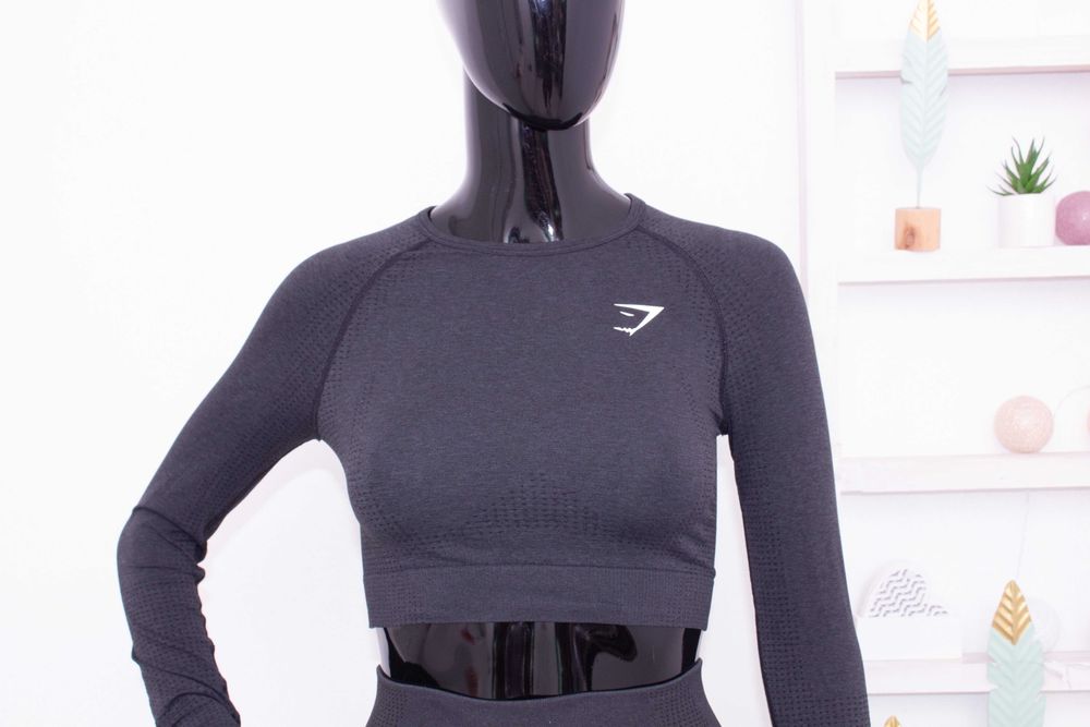 Gymshark оригинален комплект топ и клин тъмно сив висока талия S