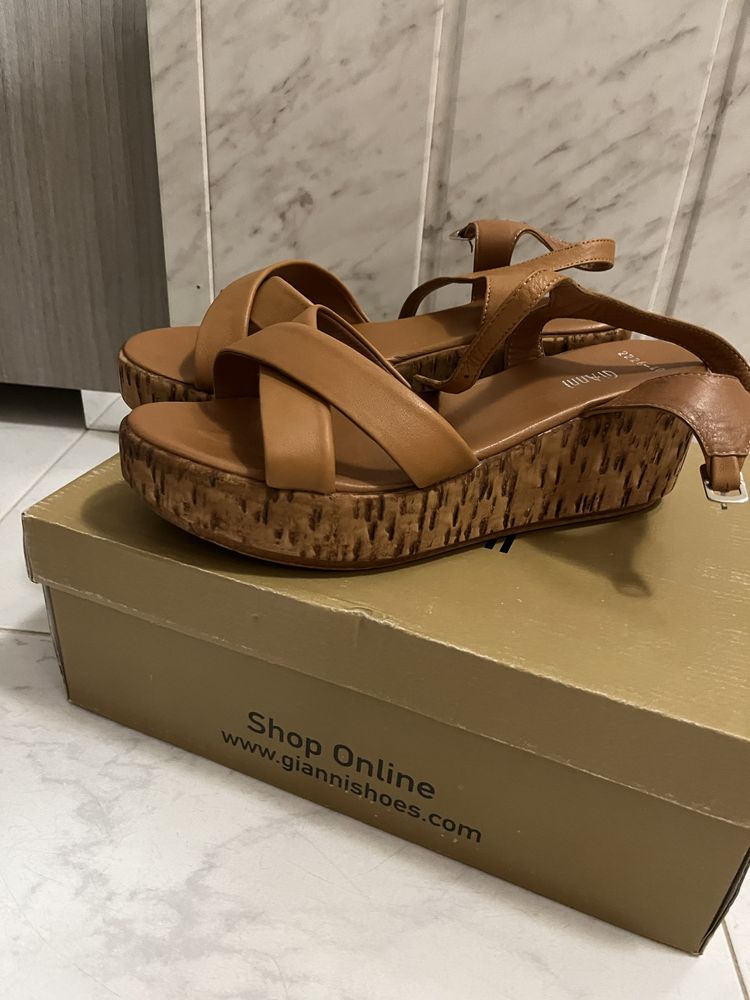 Дамски сандали GiAnni