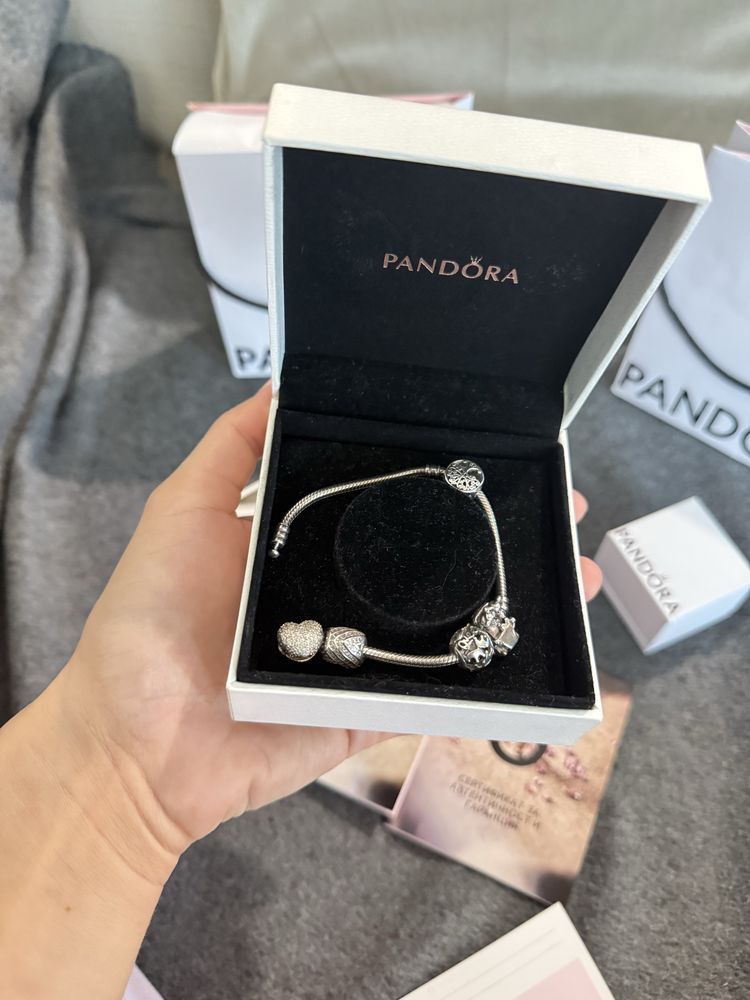 Гривна Pandora оригинална + талисмани