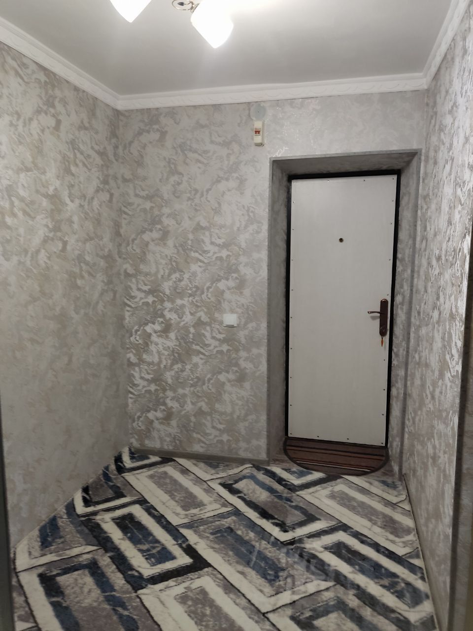 Продается квартира в центре города Фергане 50000$