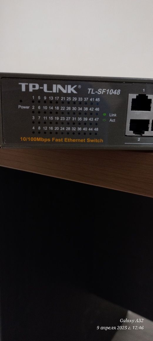 Tp-link  TL_SF1048