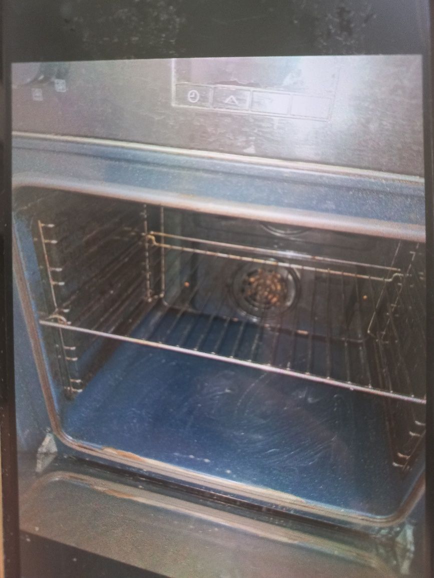 Продам встроенный духовой шкаф