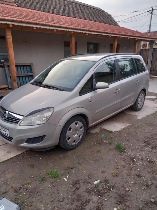 De vânzare opel zafira
