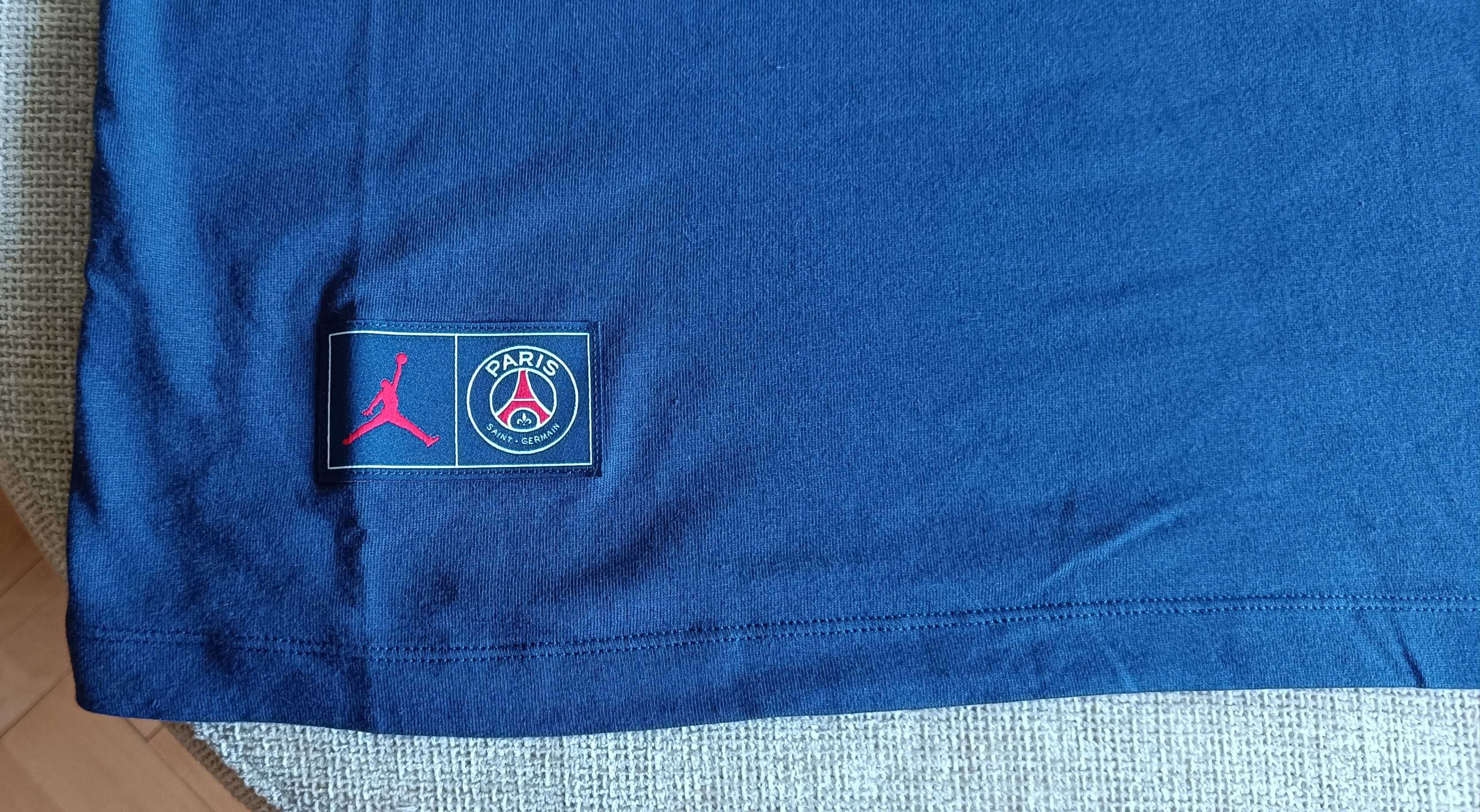 Тениска NIKE AIR JORDAN PSG размер L. Нова.