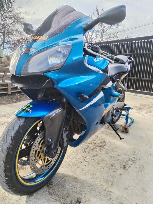 Se vinde Kawasaki  ninja zx600jj