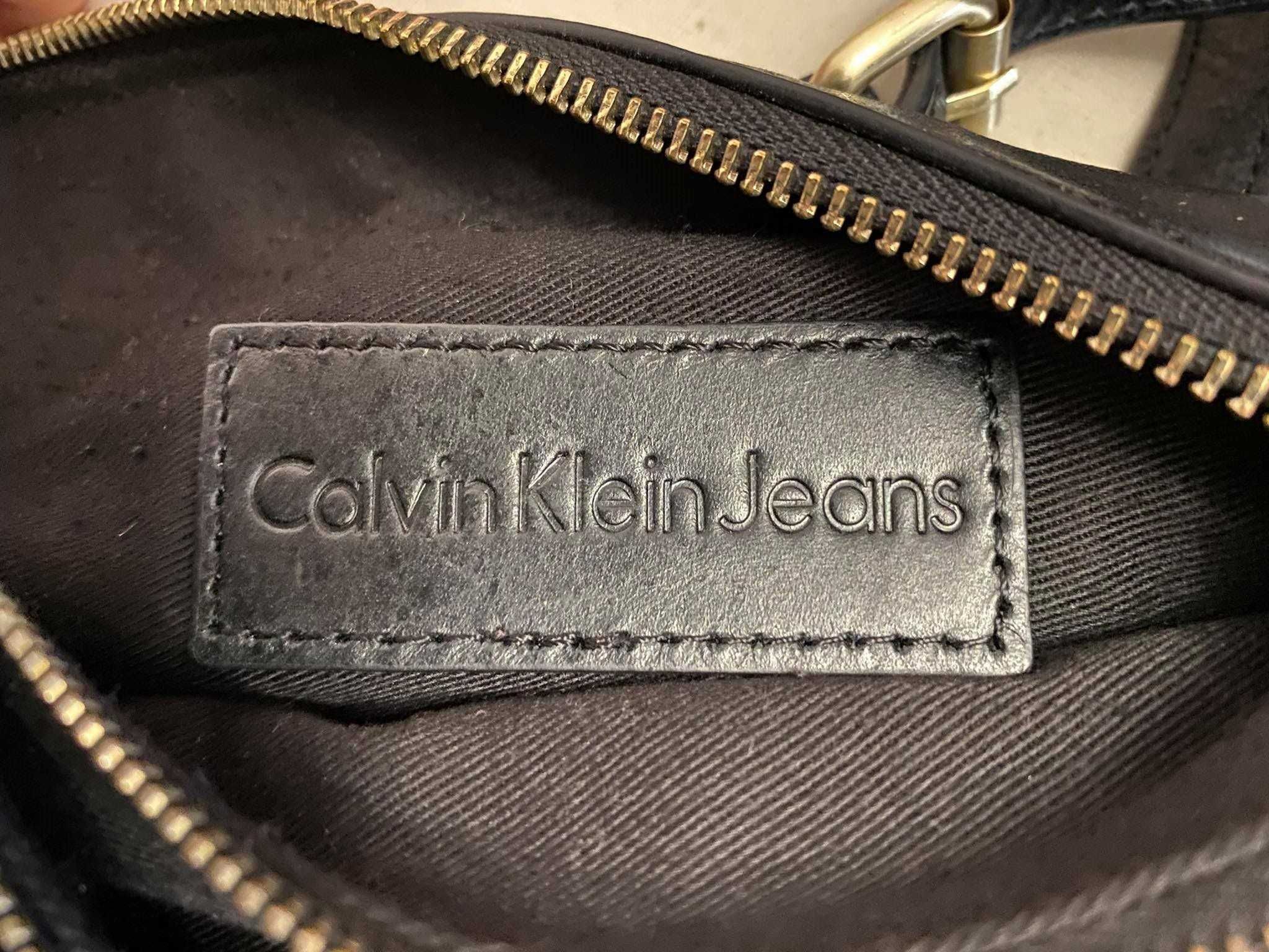 чанта Calvin Klein