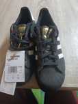 Vând adidasi Nr 38 Adidas 300 de lei