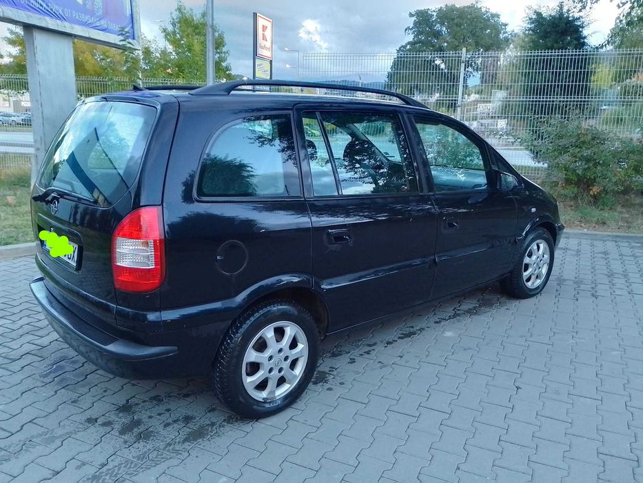 Опел Зафира, 2004г., 2000куб., 101 к.с