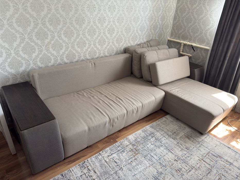 Продам диван уголок б/у раскладной