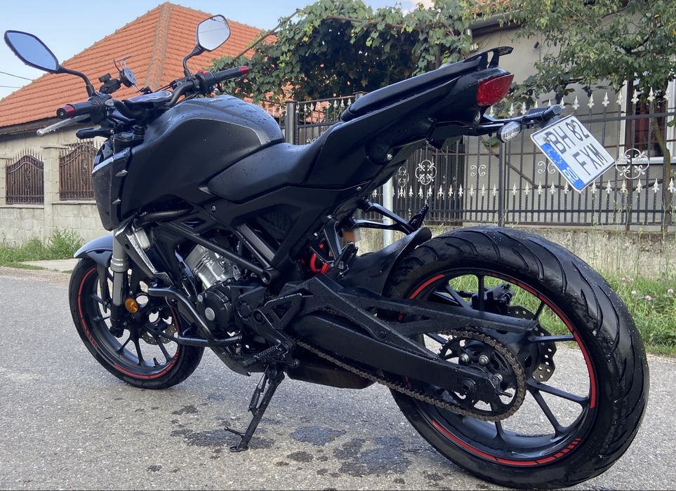 Motocicletă Honda CB 125 R