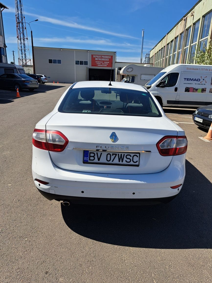 Vând Renault fluence, benzina ( GPL) 2011