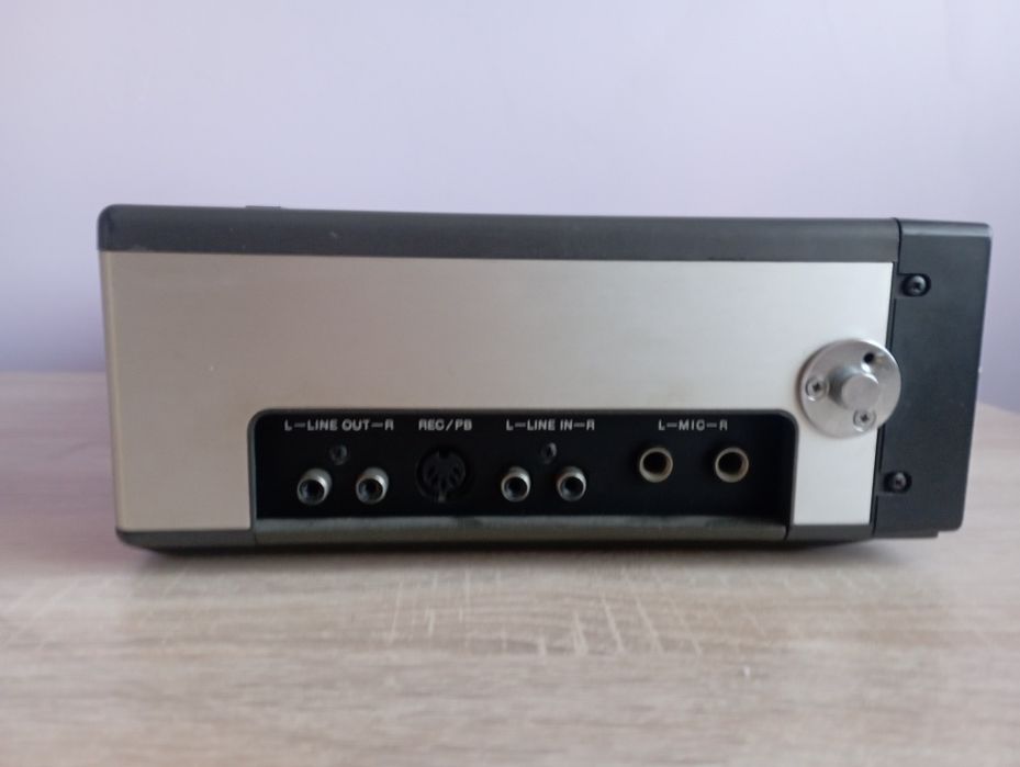 Професионален Sony TC-158SD