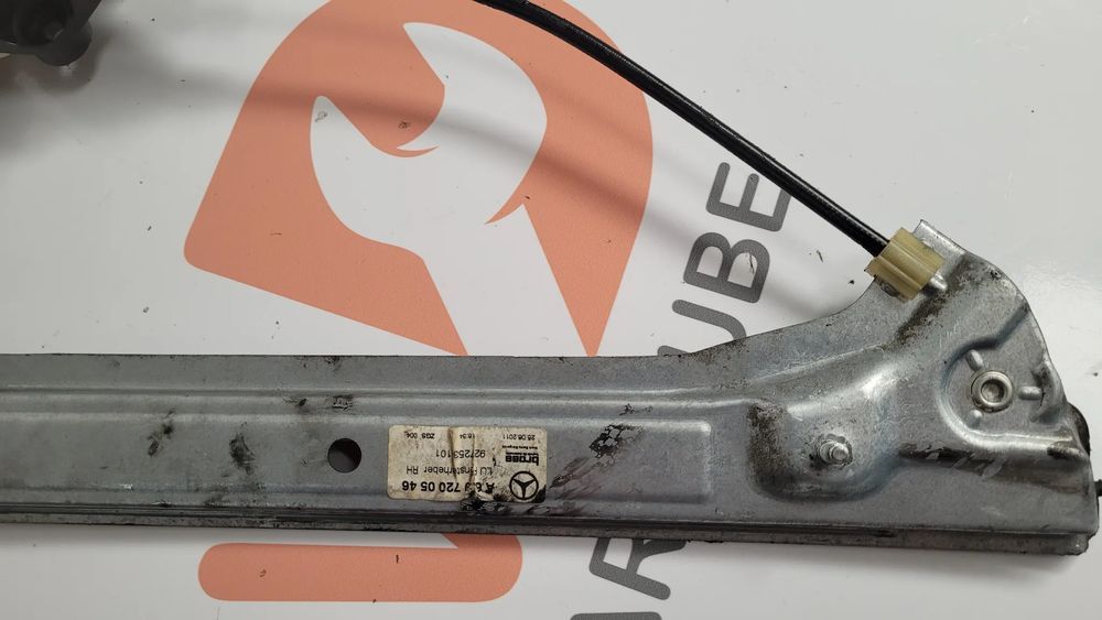 Macara usa st/dr pentru Mercedes Vito 639 Euro 5 An fabricatie 2010-20