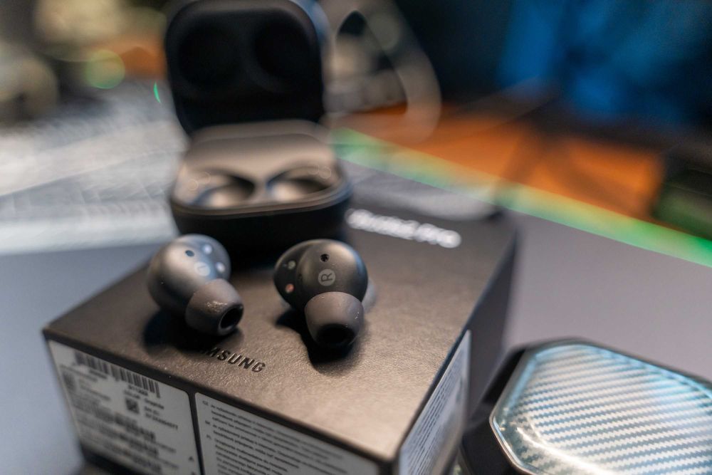 Căști Samsung Galaxy Buds2 Pro, graphite, garanție