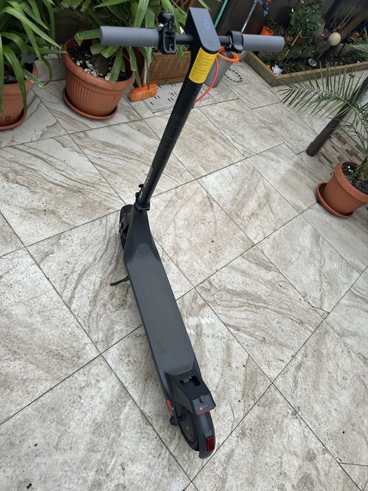 Trotineta electrica pliabila  iaomi Electric Scooter 4 Lite 2nd Gen