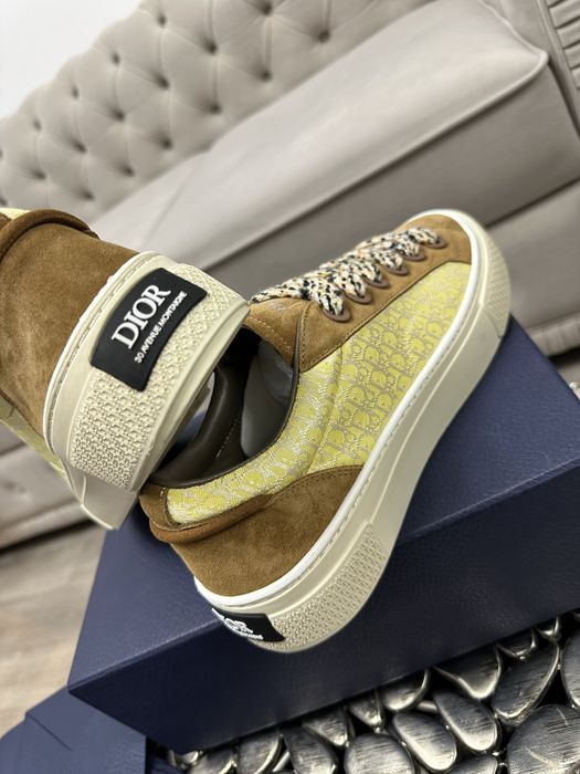 Adidasi colectie noua Dior!