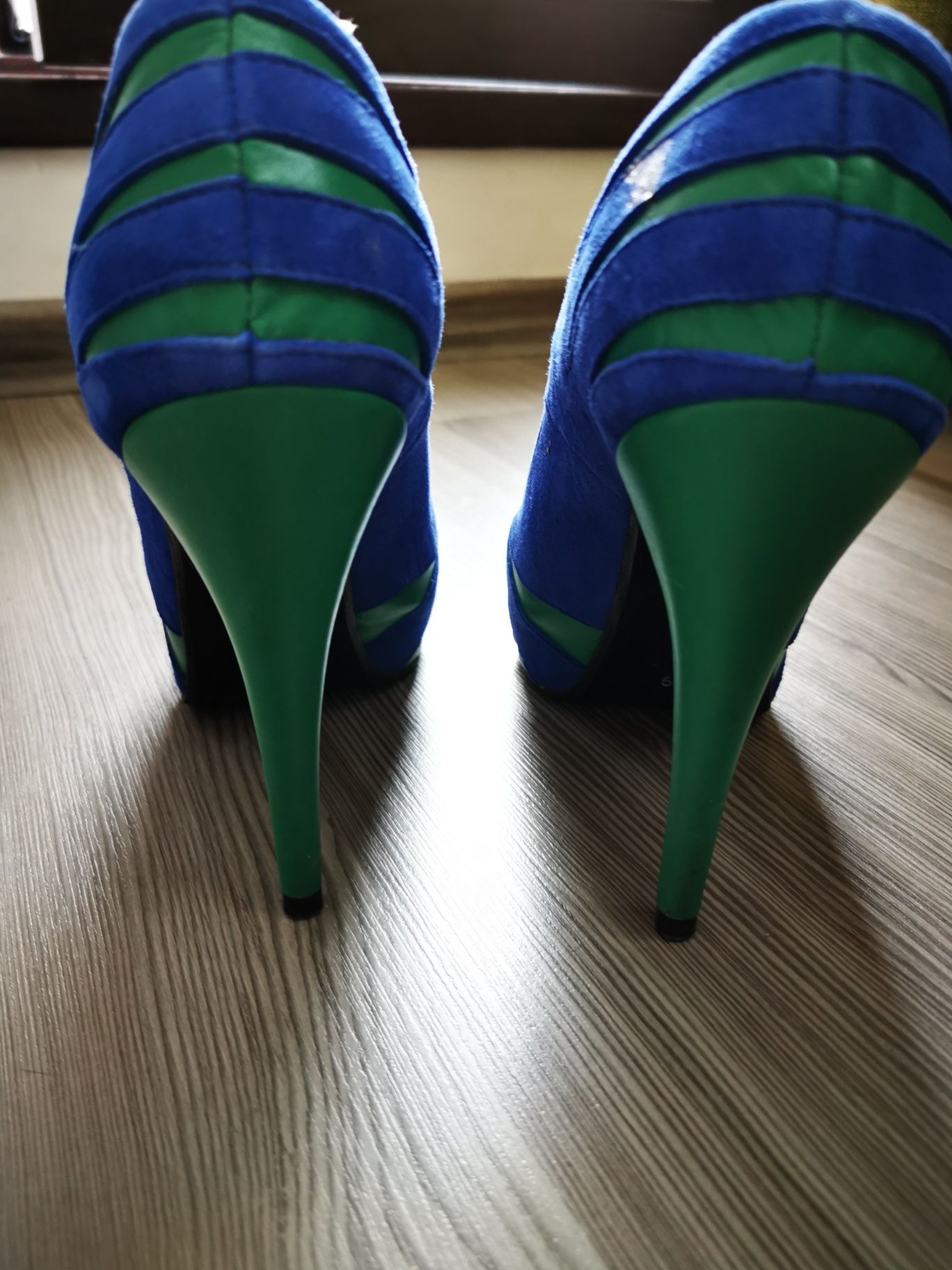 Pantofi dama piele albastru/verde peep toe stilettos cu platforma, 39