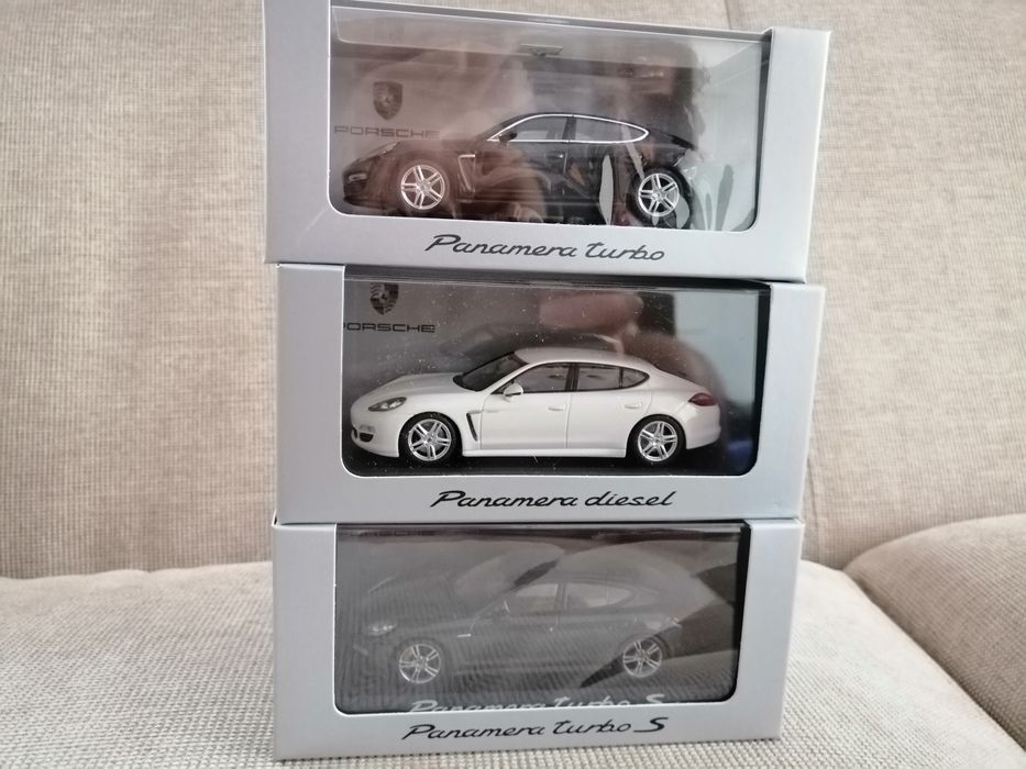 Vand machete Porsche Panamera MK1(gen I) alb, gri și negru, 1/43
