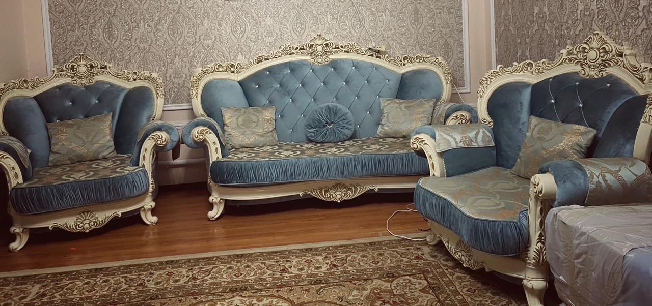 Продам диван + кресло  гостиную